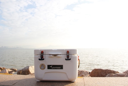 White Cooler Box On The Sea