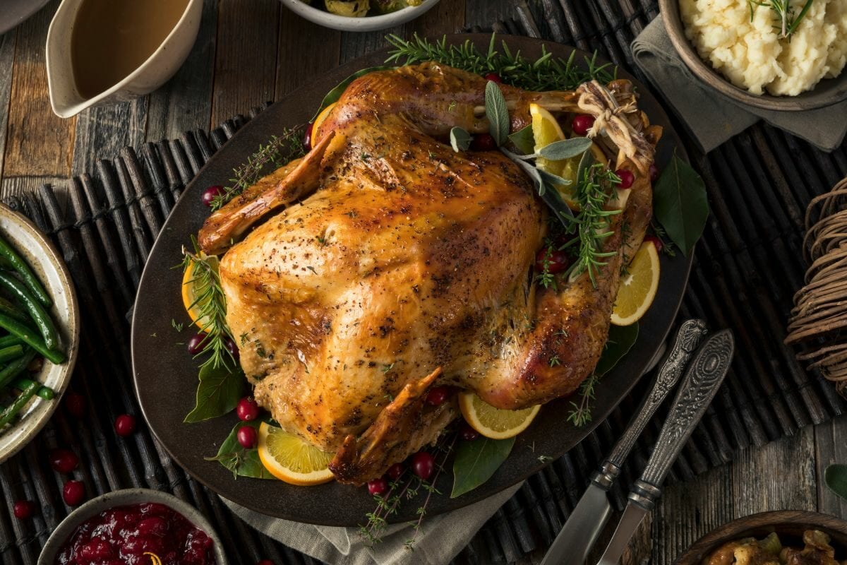 Perfectly Cooked Whole Turkey with Herbs and Lemon
