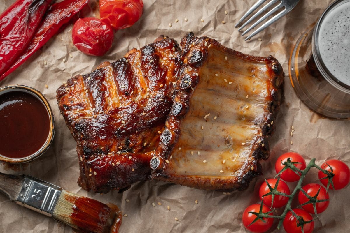 BBQ Ribs with Sauce, Tomatoes, and Red Pepper
